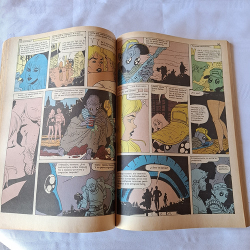 Fantasia Superanual N° 43 - Febrero 1994 - Editorial Columba (Usado)