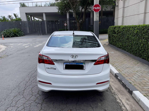 Hyundai HB20S 1.0 Comfort Plus Flex 4p