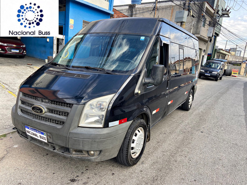 Ford Transit Minibus 2.4 14l 5p