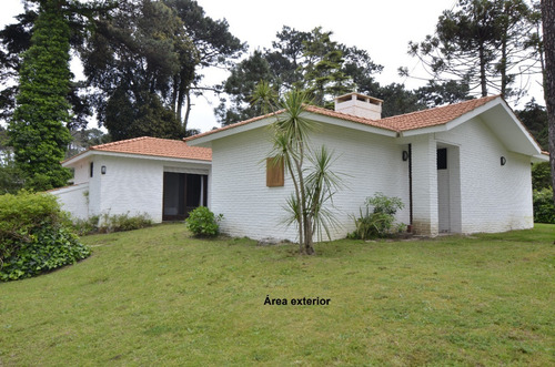 Imagen 19 de 21 de Muy Buena Casa En Cantegril, Punta Del Este.