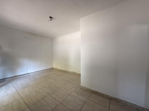 Casa En Venta En Alta Gracia, A Metros De Av. Del Libertador San Martin
