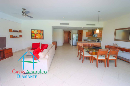 Cad Mayan Lakes View 204. Terraza Con Vista A La Alberca. En Condominio Con Club De Playa