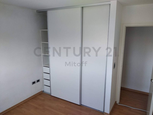 Imagen 8 de 13 de 65 E/ 9 Y 10. Departamento En Venta De 2 Dormitorios Con Cochera En La Plata
