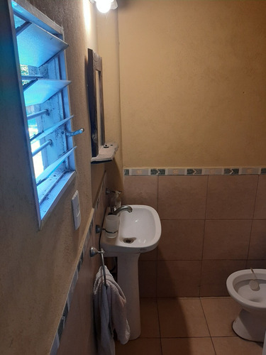 Ph A La Venta En Excelente Ubicacion En Jose Marmol Calle Jacinto Calvo Al 700