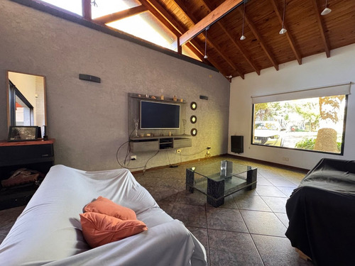 Venta Casa 5 Ambientes En Country Banco Provincia