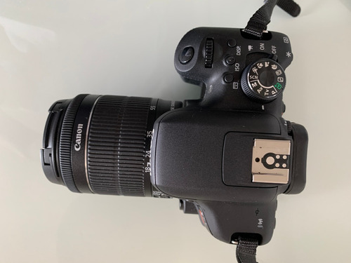 Camera Canon T6i