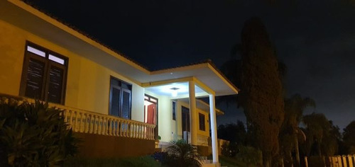 Chácara À Venda Na Rua Charles Darwin, Aristocrata, São José Dos Pinhais - Pr - Liv-13458