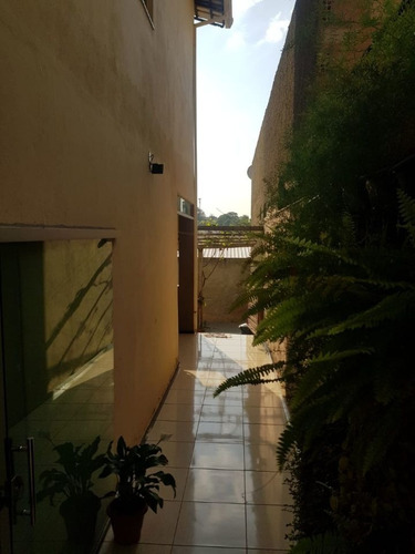 Casa Com 3 Quartos Para Comprar No Europa Em Contagem/mg - 1859