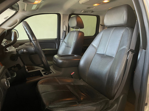 Chevrolet Suburban D Piel Aa Dvd Qc 4x4 At