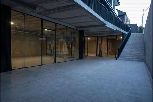 Local Comercial Nueva Costanera/alonso De Córdova