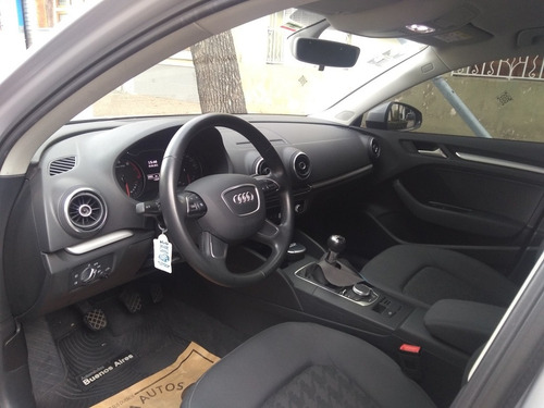 Imagen 10 de 15 de Audi A3 1.4 Tsi Mt 122cv 2016