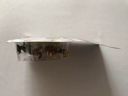 Buzzoff Motu Origins Retro Play Mattel Wave 7 Carton Unpunch (Usado)
