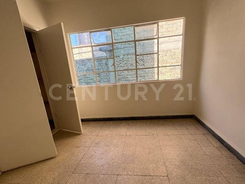 Venta De Casa Con 6 Departamentos En Azcapotzalco Cdmx Colonia Arenal