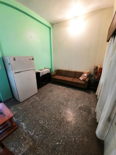 Imagen 3 de 23 de Importante 2 Casas Con Lote Propio Y Amplio Parque