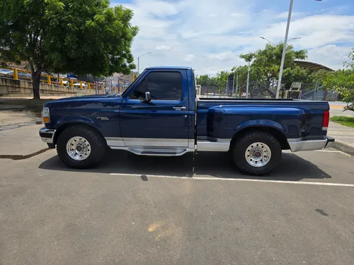 Ford F-150 5.0 Xlt Flare Side