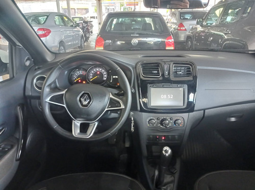 Imagem 5 de 7 de Renault Logan 1.0 12v Sce Flex Zen Manual