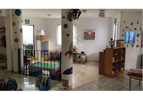 Gran Oportunidad Para Inversionista, Escuela Preescolar En Zona La Joya, Querétaro.