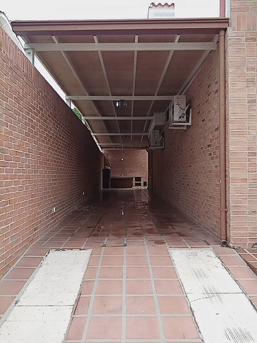 Imagen 19 de 26 de Marialba Giordano Casa En Venta En Calle Cerrada En Prebo Ii 384 M2 Cd143165