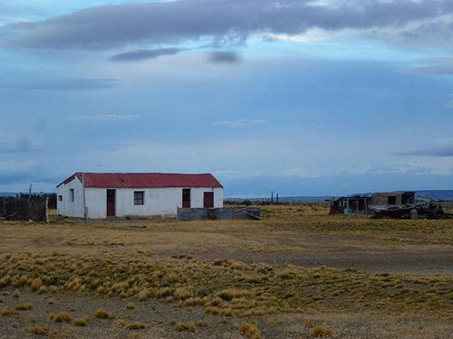 Inmobiliaria Comodoro - 20.000 Has Santa Cruz - Buenas Instalaciones - Rp 288
