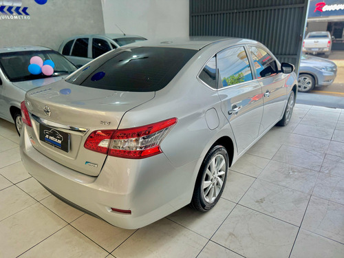 Nissan Sentra 2.0 Sv Flex Aut. 4p