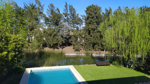 Imagen 25 de 30 de Muy Buena Casa En Venta En Glorietas