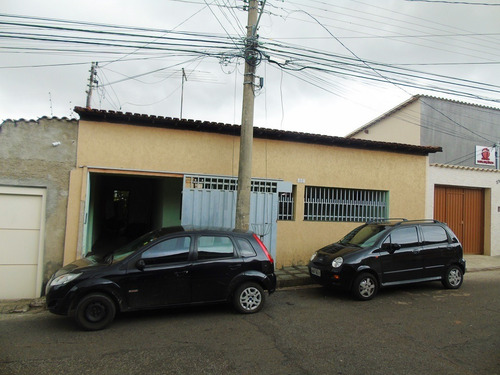 Imagem 2 de 19 de Casa Com 3 Quartos Para Comprar No Conjunto Água Branca Em Contagem/mg - 1694