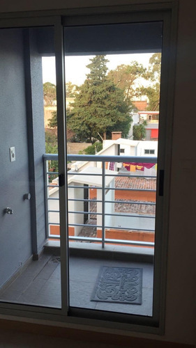 Apartamento Con Renta A Mts De Luis A. De Herrera