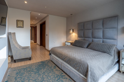 ¡exclusivo Departamento En 2 Pisos Con 3 Habitaciones En Lomas De Tecamachalco Con Acabados De Lujo Y 3 Estacionamientos!