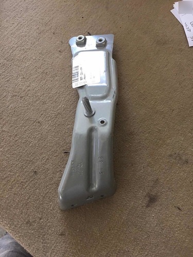 Soporte Salpicadera Del Lh Volkswagen Jetta 2018 5c6-821-135