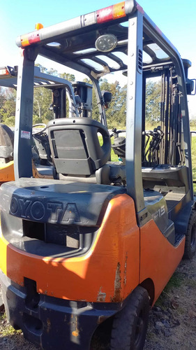 Imagen 14 de 17 de Autoelevador Toyota 62-8fd15 1500kg Torre Triple C/desp
