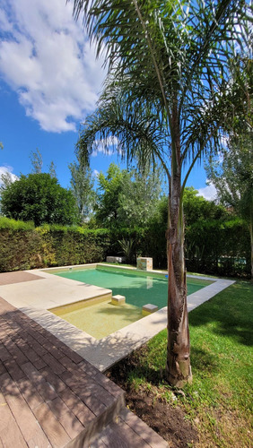 Casa En Venta Barrio El Centauro Canning