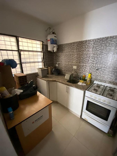 Alquiler. Apto Profes. 10 Oficinas O Habitaciones. Moderno