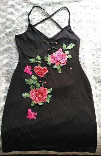 Imagen 6 de 6 de Vestido Negro Flores Bordadas Talla M Nuevo Importado Stock