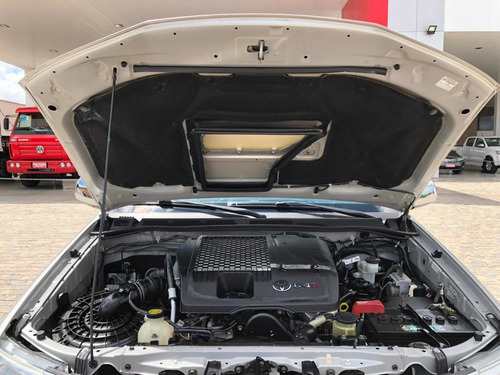 Toyota Hilux 3.0 Std Cab. Dupla 4x4 4p 2014