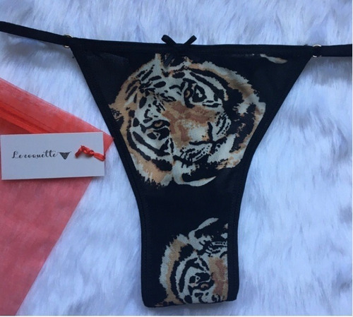 Imagen 2 de 4 de Less Microtul Tigre, Le Coquette Intimate, Tanga Regulable
