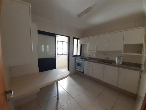 Imagem 8 de 10 de Apartamentos - Ref: V5834