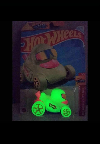 Hot Wheels Duck N´ Roll Fluorescencia Glow Pato Brilla