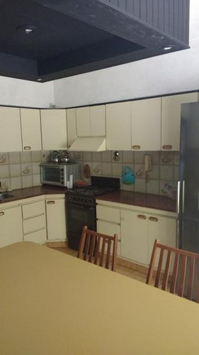 Venta Casa 4 Amb 200 M2 Cochera Valentin Alsina Lanus