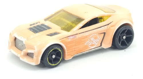 Torque Twister W5923 Escala 1:64