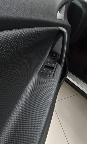 Imagen 5 de 24 de Chevrolet Tracker At 1.2 Turbo Entrega Inmediata (m)#5