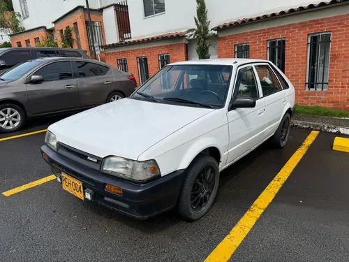 Mazda 323 1.3 Ns 5 p