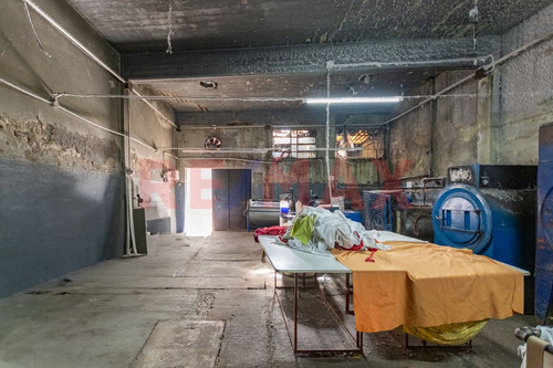 Venta Deposito Galpon Piñeiro Oportunidad 220m2