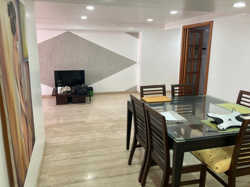 Imagen 2 de 15 de En Venta Bello Apartamento En El Cigarral El Hatillo Caracas