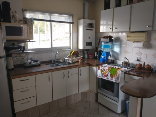 Imagen 5 de 18 de Duplex 2 Dorm. Gas Nat.- Recibe Vehículos Baja/alta Gama