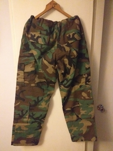 Imagen 2 de 5 de Pantalón Camuflado.
