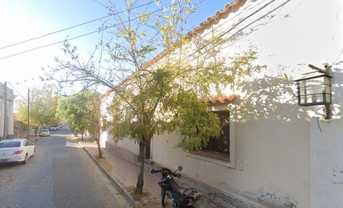Terreno En Venta En Cafayate 25 X 92 Con 300m2 De Construcción Colonial