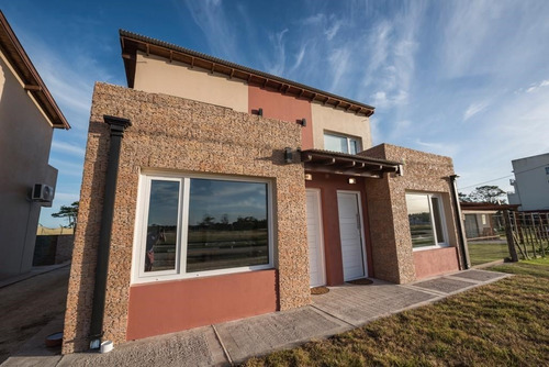 Imagen 6 de 27 de Duplex Cabaña Alquiler Temporario Miramar