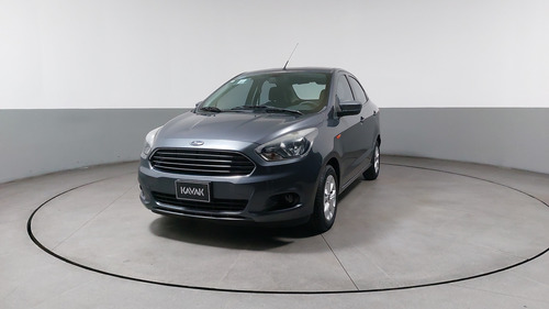 Ford Figo 1.5 FIGO TITANIUM AUTO