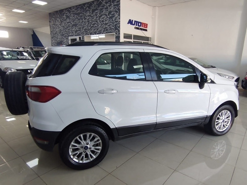 Imagen 8 de 17 de Ford Ecosport 2016 1.6 Titanium 110cv 4x2