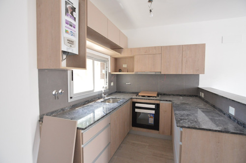 Departamento En Venta En Flores, Capital Federal, Buenos Aires
